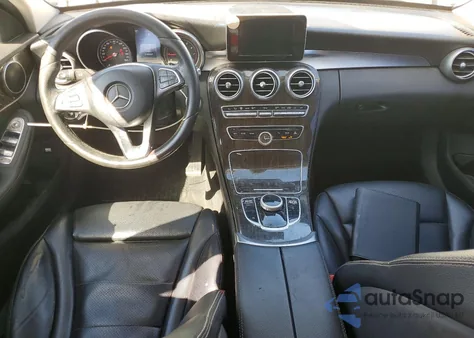 2017 Mercedes-Benz C300 из США, поврежденный, VIN 55SWF4JB0HU234246